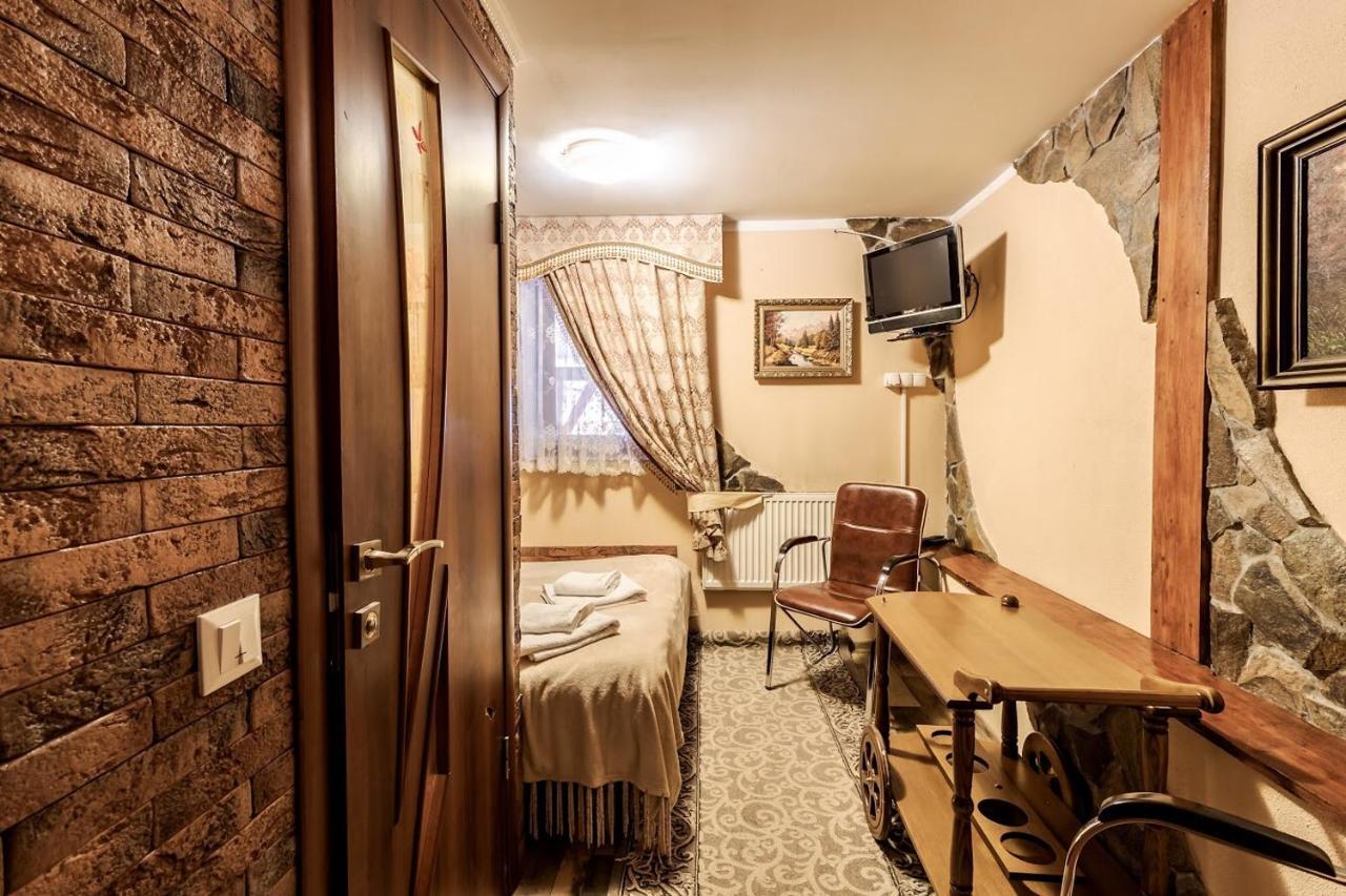 Маєток "Zymon & Ski" Bukovel Exterior photo