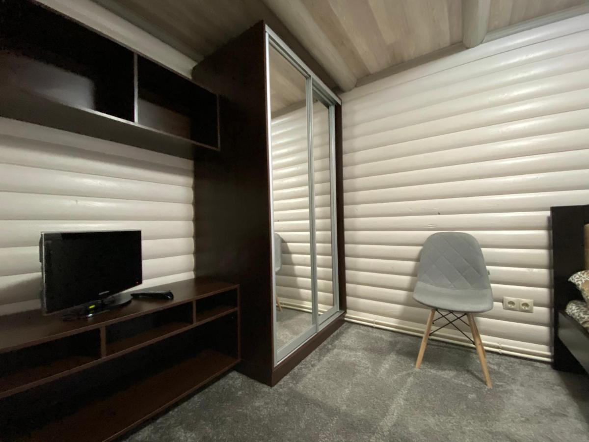 Маєток "Zymon & Ski" Bukovel Exterior photo
